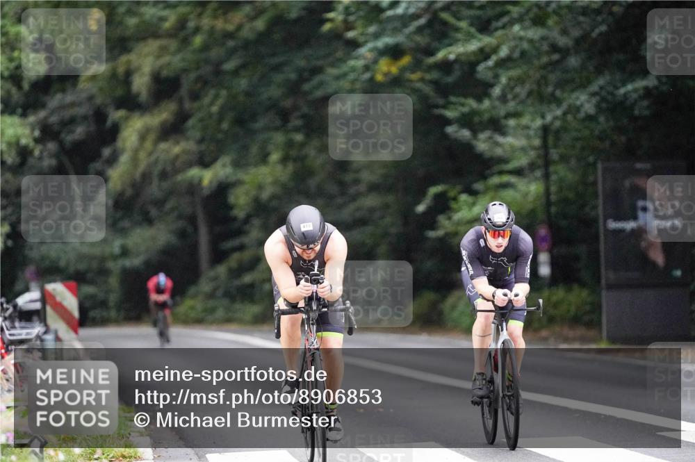 14.09.2025 - Stadtparktriathlon Michael Burmester http://msf.ph/oto/8906853 14.09.2025 09:14:02 Radfahren 333, 366, 368, 419 meine-sportfotos.de