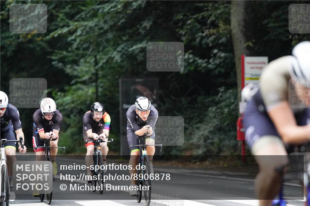 14.09.2025 - Stadtparktriathlon Michael Burmester http://msf.ph/oto/8906878 14.09.2025 09:14:31 Radfahren 301, 318, 326, 340, 345, 347, 363, 370, 371, 373, 377, 380, 381, 389, 401, 404 meine-sportfotos.de