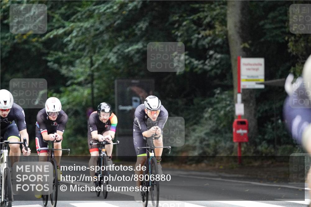 14.09.2025 - Stadtparktriathlon Michael Burmester http://msf.ph/oto/8906880 14.09.2025 09:14:31 Radfahren 301, 318, 326, 340, 345, 347, 363, 370, 371, 373, 377, 380, 381, 389, 401, 404 meine-sportfotos.de