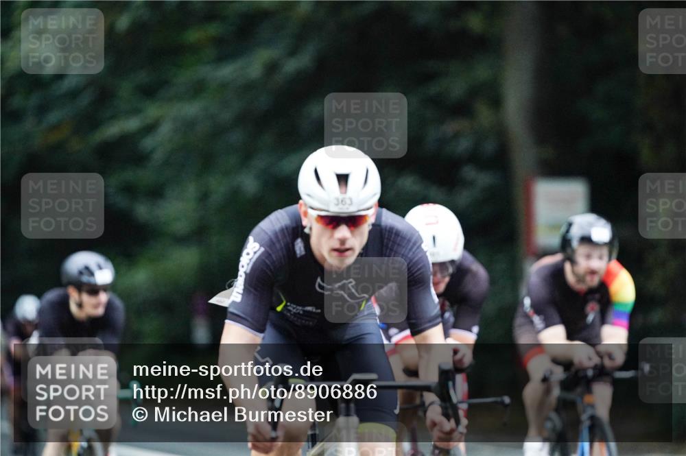 14.09.2025 - Stadtparktriathlon Michael Burmester http://msf.ph/oto/8906886 14.09.2025 09:14:32 Radfahren 301, 318, 326, 340, 345, 347, 363, 370, 371, 373, 377, 380, 381, 389, 401, 404 meine-sportfotos.de
