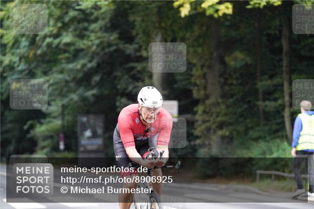 14.09.2025 - Stadtparktriathlon Michael Burmester http://msf.ph/oto/8906925 14.09.2025 09:14:55 Radfahren 339, 353, 383, 393, 400, 473 meine-sportfotos.de