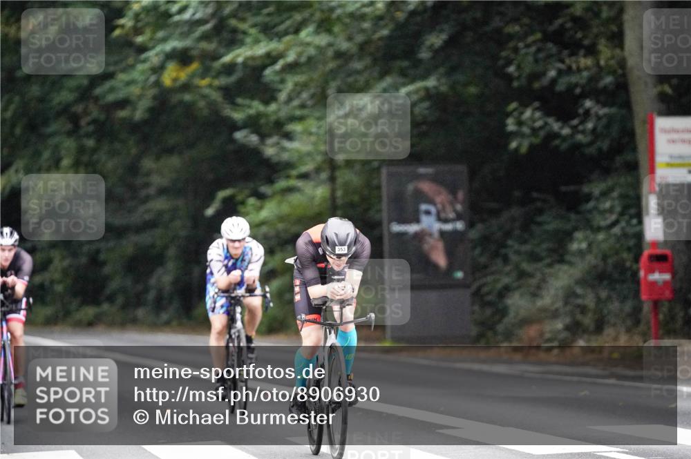 14.09.2025 - Stadtparktriathlon Michael Burmester http://msf.ph/oto/8906930 14.09.2025 09:15:01 Radfahren 353, 362, 365, 383, 393, 400 meine-sportfotos.de