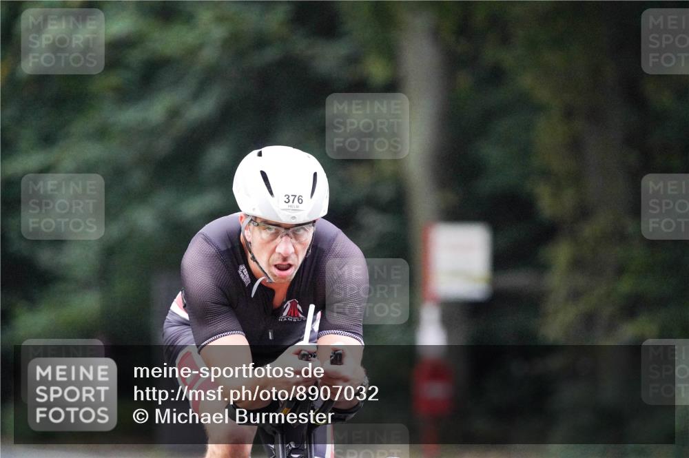 14.09.2025 - Stadtparktriathlon Michael Burmester http://msf.ph/oto/8907032 14.09.2025 09:15:58 Radfahren 357, 376, 398, 434, 466, 488 meine-sportfotos.de