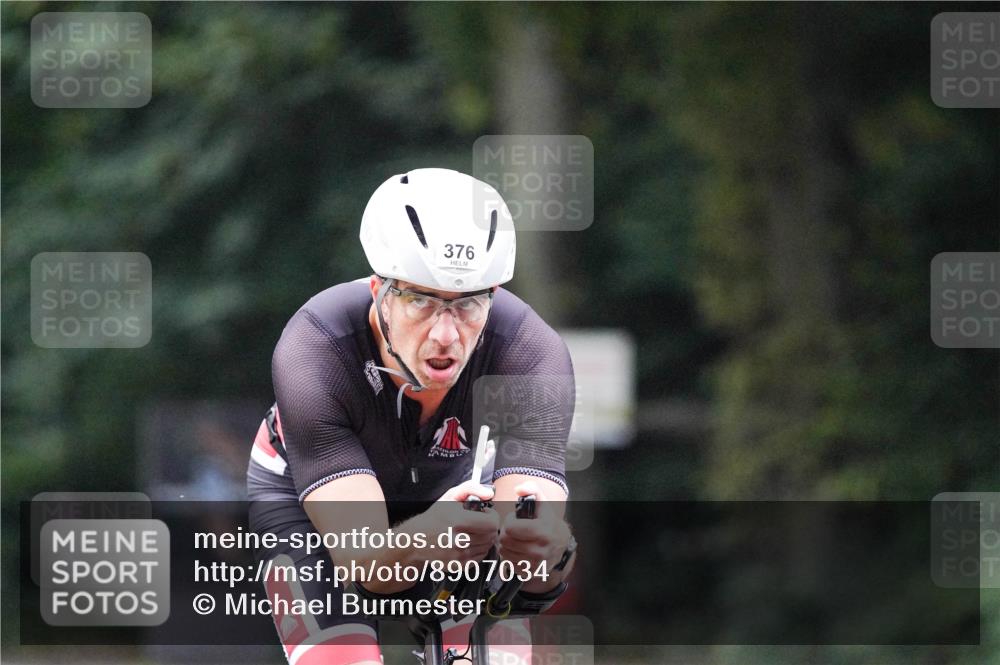 14.09.2025 - Stadtparktriathlon Michael Burmester http://msf.ph/oto/8907034 14.09.2025 09:15:58 Radfahren 357, 376, 398, 434, 466, 488 meine-sportfotos.de