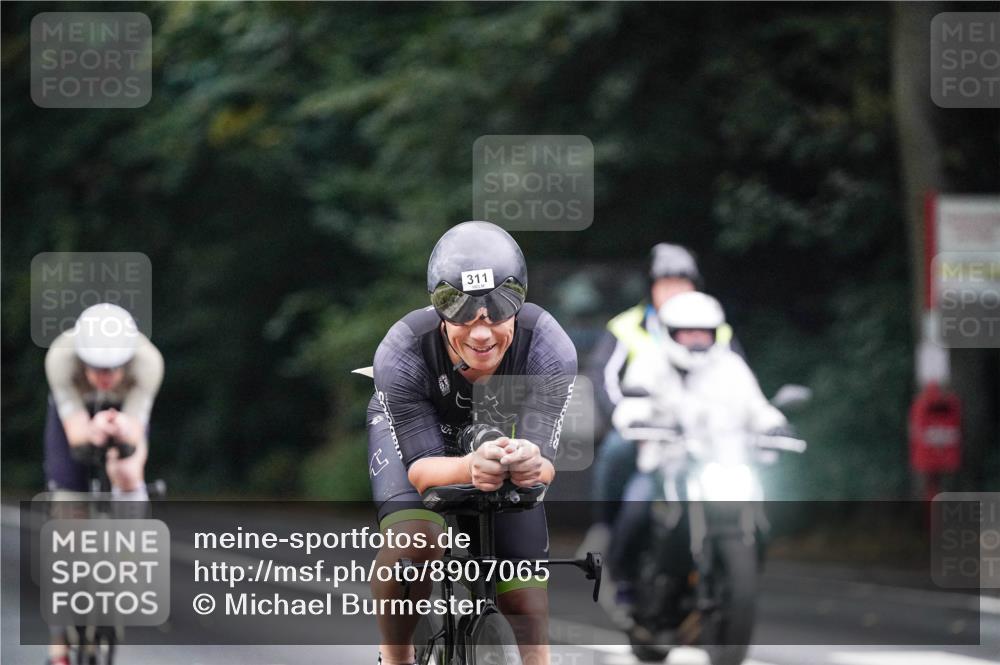 14.09.2025 - Stadtparktriathlon Michael Burmester http://msf.ph/oto/8907065 14.09.2025 09:16:13 Radfahren 311, 348, 406, 413, 414, 432, 484 meine-sportfotos.de