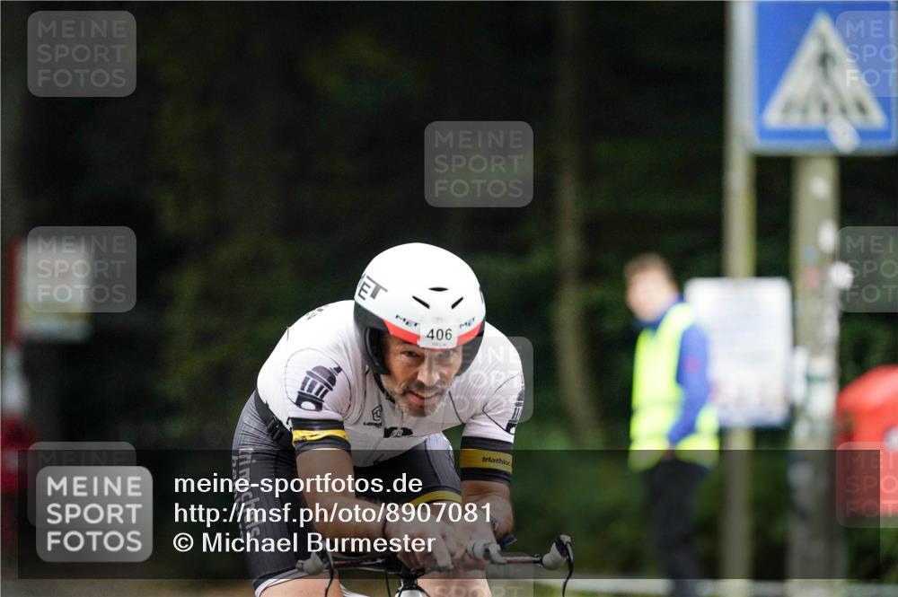 14.09.2025 - Stadtparktriathlon Michael Burmester http://msf.ph/oto/8907081 14.09.2025 09:16:22 Radfahren 328, 406, 478, 484 meine-sportfotos.de