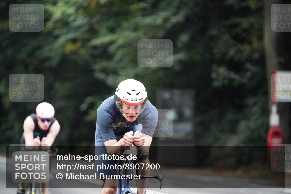 14.09.2025 - Stadtparktriathlon Michael Burmester http://msf.ph/oto/8907200 14.09.2025 09:17:27 Radfahren 313, 335, 387, 421, 436 meine-sportfotos.de