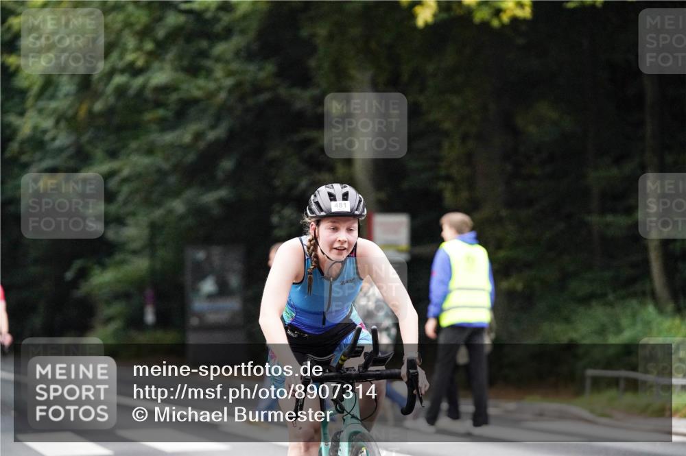 14.09.2025 - Stadtparktriathlon Michael Burmester http://msf.ph/oto/8907314 14.09.2025 09:18:22 Radfahren 317, 344, 374, 395, 456, 468, 481 meine-sportfotos.de