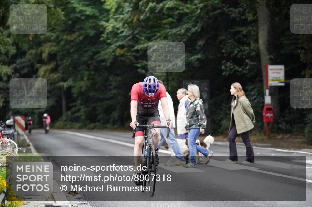 14.09.2025 - Stadtparktriathlon Michael Burmester http://msf.ph/oto/8907318 14.09.2025 09:18:23 Radfahren 317, 344, 374, 395, 456, 468, 481 meine-sportfotos.de