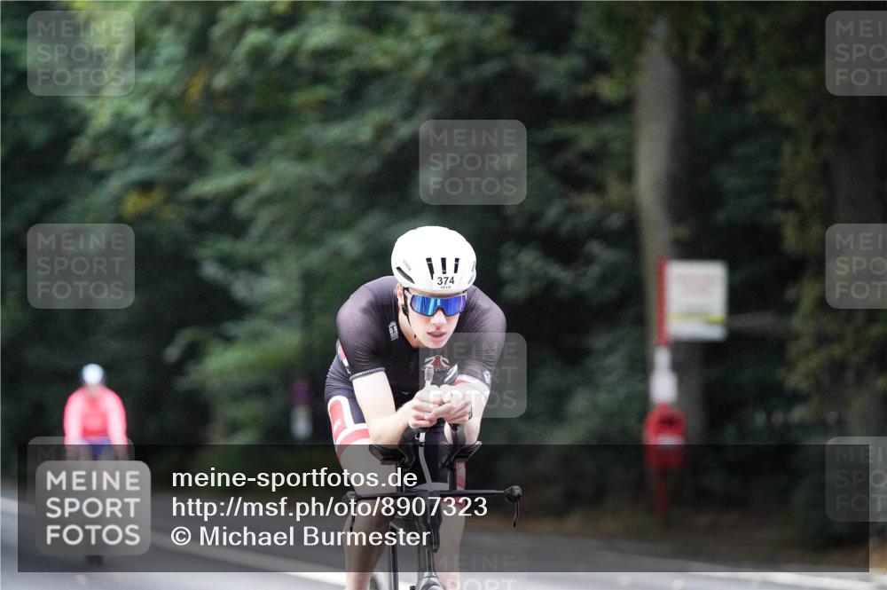 14.09.2025 - Stadtparktriathlon Michael Burmester http://msf.ph/oto/8907323 14.09.2025 09:18:31 Radfahren 358, 374, 415, 483 meine-sportfotos.de