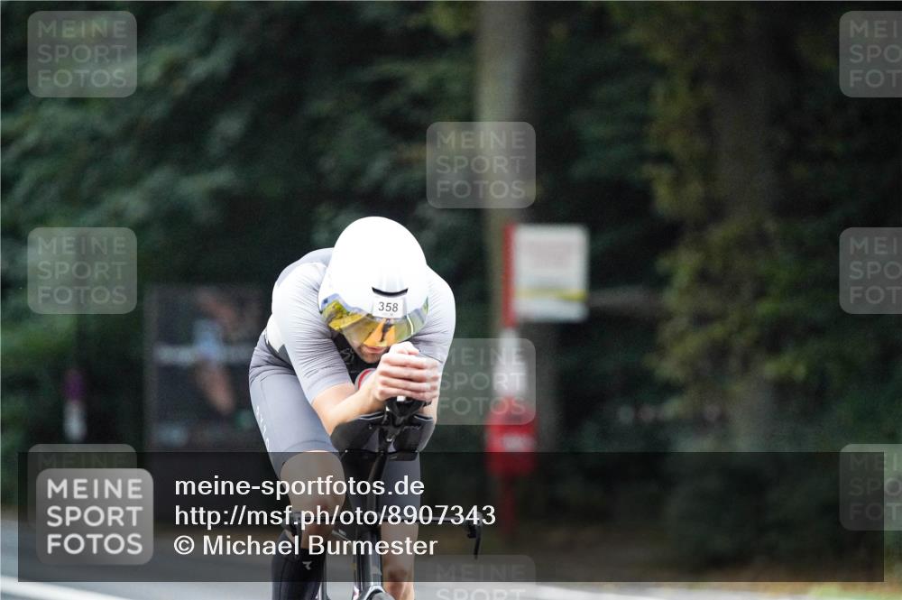 14.09.2025 - Stadtparktriathlon Michael Burmester http://msf.ph/oto/8907343 14.09.2025 09:18:40 Radfahren 302, 316, 358, 455, 493, 499 meine-sportfotos.de