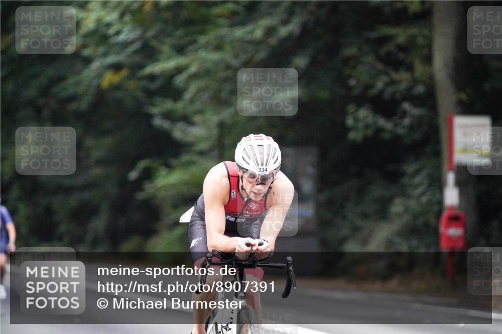 14.09.2025 - Stadtparktriathlon Michael Burmester http://msf.ph/oto/8907391 14.09.2025 09:19:05 Radfahren 314, 334, 422, 431, 472, 480, 482 meine-sportfotos.de