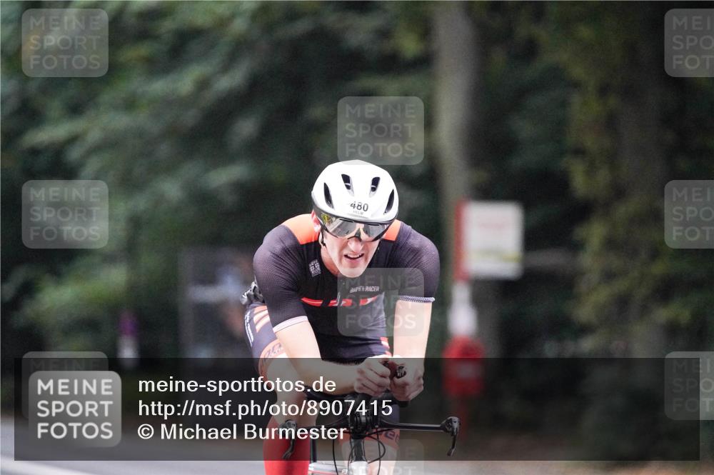 14.09.2025 - Stadtparktriathlon Michael Burmester http://msf.ph/oto/8907415 14.09.2025 09:19:13 Radfahren 338, 397, 422, 431, 464, 471, 480, 482 meine-sportfotos.de