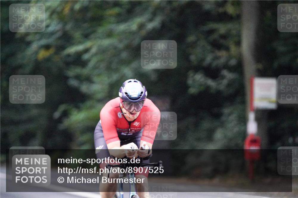 14.09.2025 - Stadtparktriathlon Michael Burmester http://msf.ph/oto/8907525 14.09.2025 09:20:03 Radfahren 333, 368, 423, 438, 503 meine-sportfotos.de