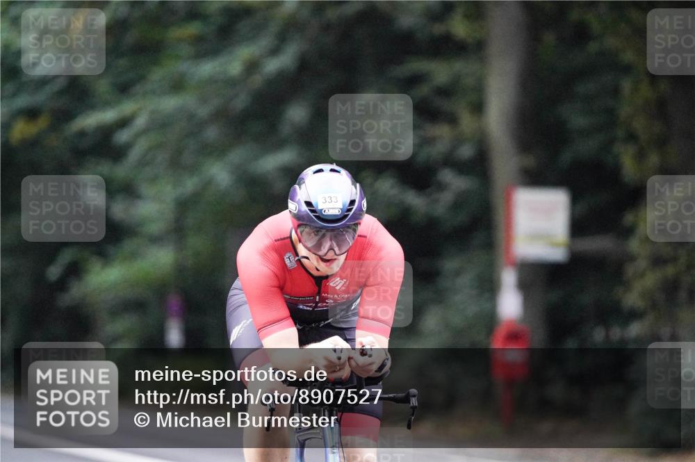 14.09.2025 - Stadtparktriathlon Michael Burmester http://msf.ph/oto/8907527 14.09.2025 09:20:03 Radfahren 333, 368, 423, 438, 503 meine-sportfotos.de