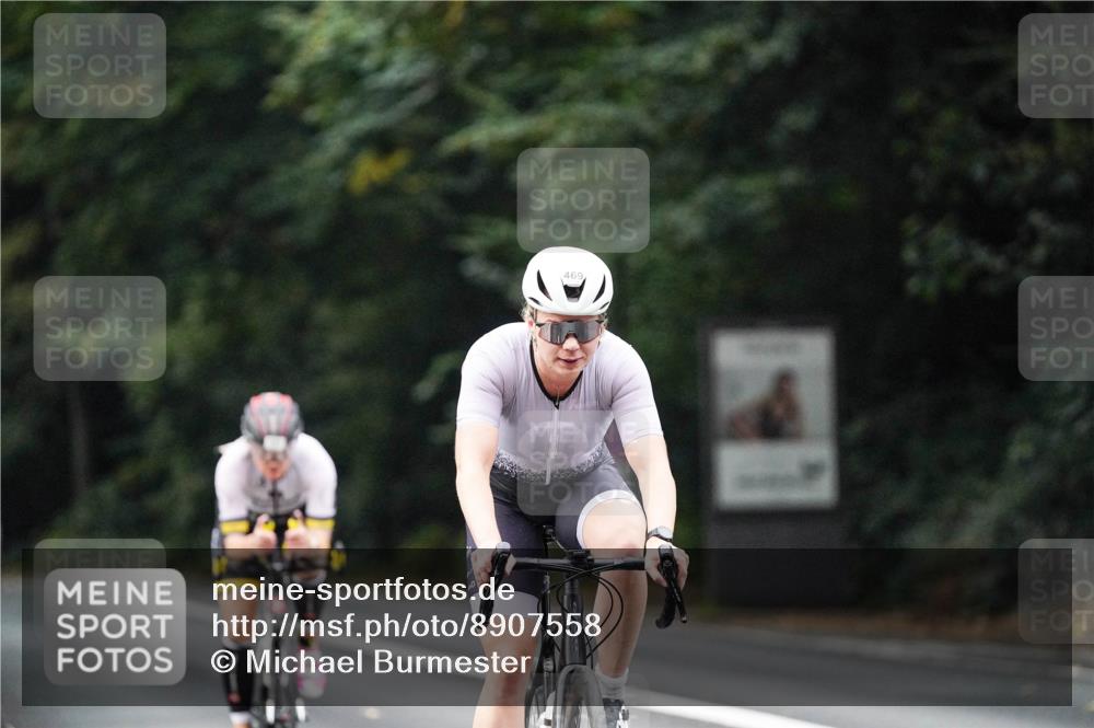 14.09.2025 - Stadtparktriathlon Michael Burmester http://msf.ph/oto/8907558 14.09.2025 09:20:19 Radfahren 371, 419, 445, 469, 505, 506 meine-sportfotos.de
