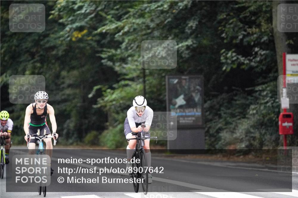 14.09.2025 - Stadtparktriathlon Michael Burmester http://msf.ph/oto/8907642 14.09.2025 09:21:06 Radfahren 342, 380, 401, 404, 473, 500 meine-sportfotos.de