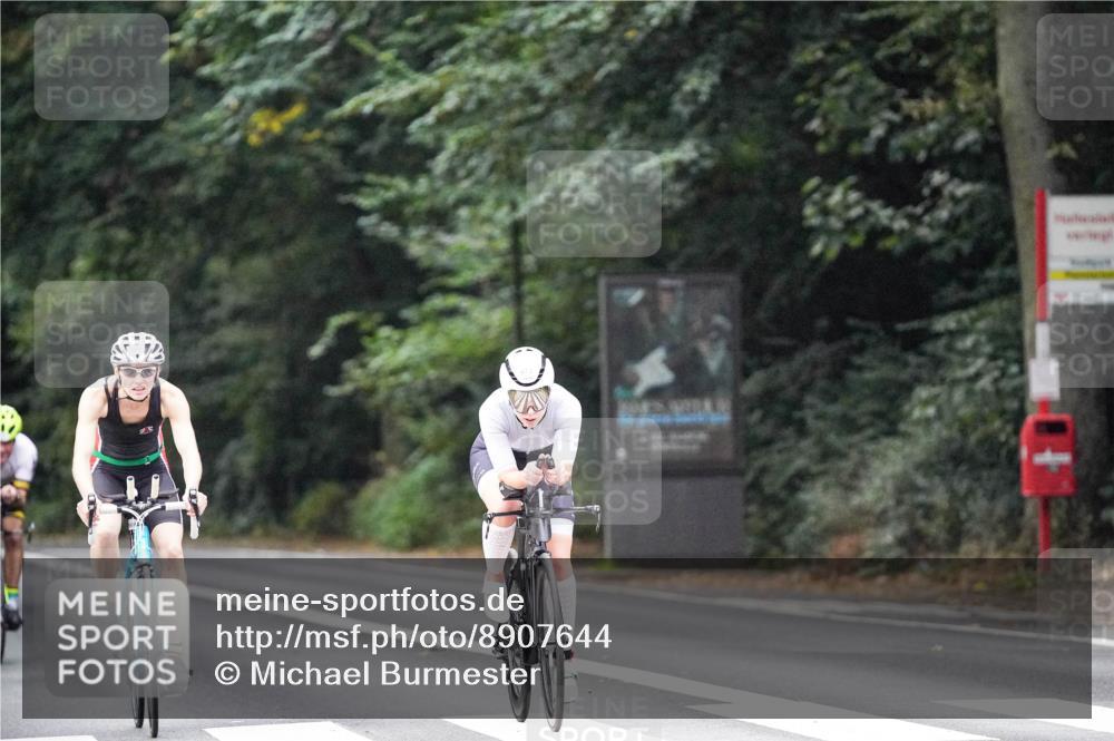 14.09.2025 - Stadtparktriathlon Michael Burmester http://msf.ph/oto/8907644 14.09.2025 09:21:06 Radfahren 342, 380, 401, 404, 473, 500 meine-sportfotos.de