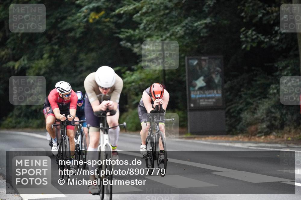 14.09.2025 - Stadtparktriathlon Michael Burmester http://msf.ph/oto/8907779 14.09.2025 09:22:19 Radfahren 311, 348, 361, 392, 398, 413, 414, 432, 487 meine-sportfotos.de