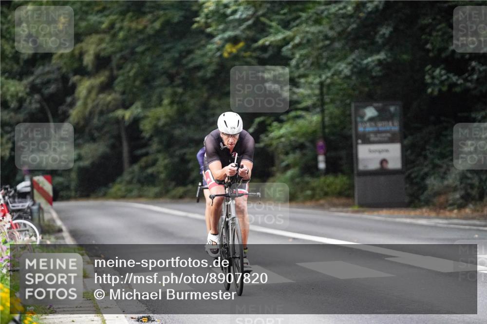 14.09.2025 - Stadtparktriathlon Michael Burmester http://msf.ph/oto/8907820 14.09.2025 09:22:35 Radfahren 376, 418, 435, 437, 466 meine-sportfotos.de