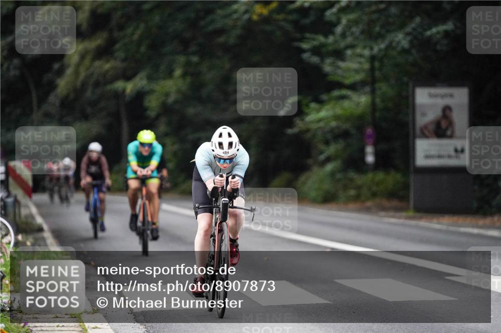 14.09.2025 - Stadtparktriathlon Michael Burmester http://msf.ph/oto/8907873 14.09.2025 09:23:09 Radfahren 408, 416, 434, 446, 460, 462, 484, 501 meine-sportfotos.de