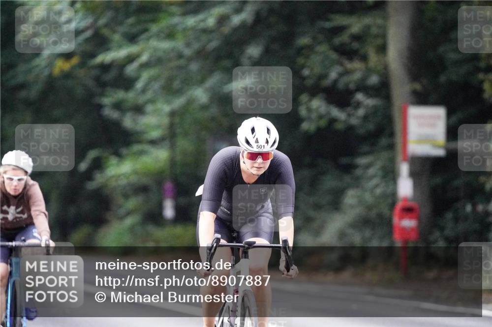 14.09.2025 - Stadtparktriathlon Michael Burmester http://msf.ph/oto/8907887 14.09.2025 09:23:13 Radfahren 312, 402, 408, 416, 434, 446, 460, 484, 501 meine-sportfotos.de