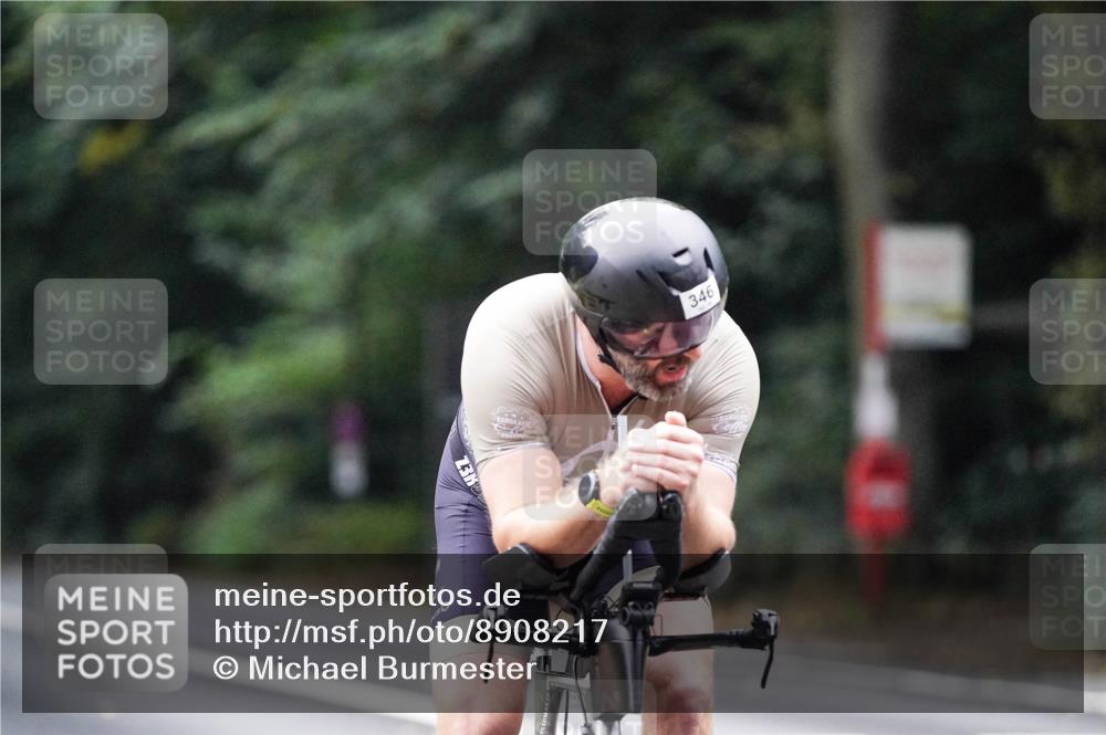 14.09.2025 - Stadtparktriathlon Michael Burmester http://msf.ph/oto/8908217 14.09.2025 09:27:30 Radfahren 346, 379, 467, 473 meine-sportfotos.de