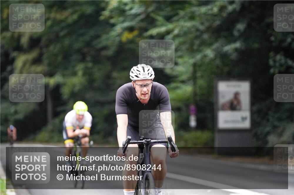 14.09.2025 - Stadtparktriathlon Michael Burmester http://msf.ph/oto/8908244 14.09.2025 09:27:46 Radfahren 380, 386, 401, 404, 445, 506 meine-sportfotos.de