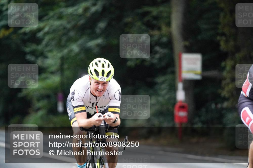 14.09.2025 - Stadtparktriathlon Michael Burmester http://msf.ph/oto/8908250 14.09.2025 09:27:48 Radfahren 380, 386, 401, 404, 445, 505, 506 meine-sportfotos.de