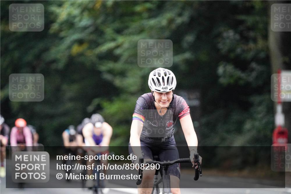 14.09.2025 - Stadtparktriathlon Michael Burmester http://msf.ph/oto/8908290 14.09.2025 09:28:24 Radfahren 311, 327, 382, 393, 400, 413, 414, 423, 430, 435, 448 meine-sportfotos.de