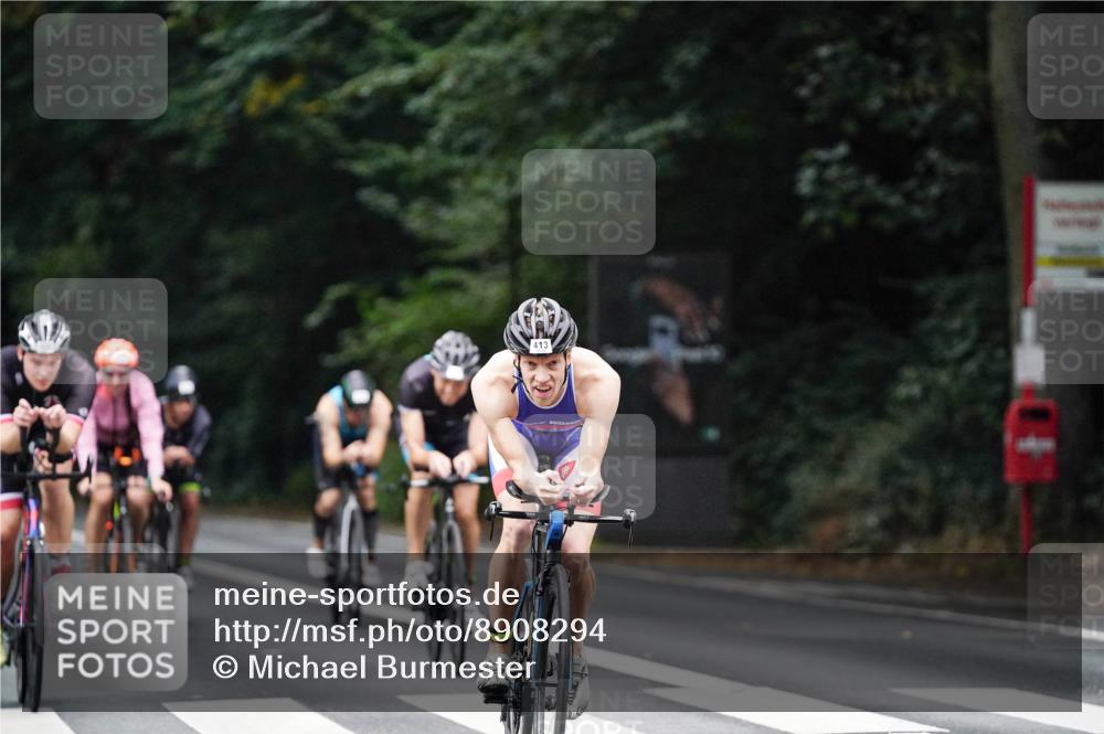 14.09.2025 - Stadtparktriathlon Michael Burmester http://msf.ph/oto/8908294 14.09.2025 09:28:24 Radfahren 311, 327, 382, 393, 400, 413, 414, 423, 430, 435, 448 meine-sportfotos.de