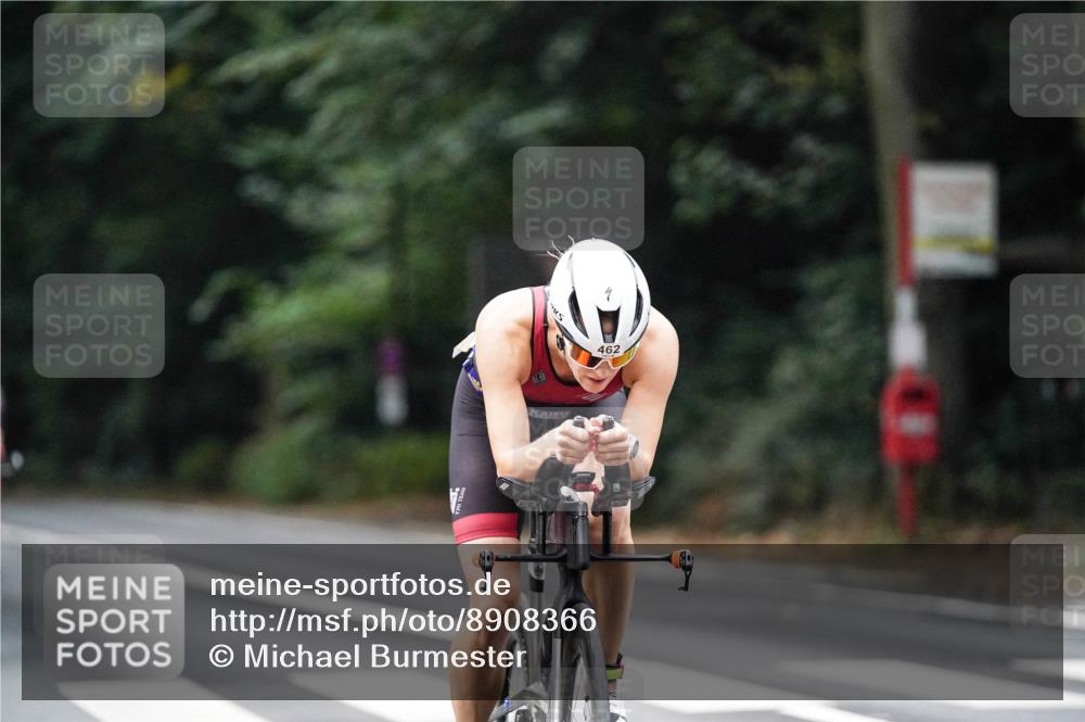 14.09.2025 - Stadtparktriathlon Michael Burmester http://msf.ph/oto/8908366 14.09.2025 09:29:26 Radfahren 406, 437, 460, 462, 466, 478 meine-sportfotos.de