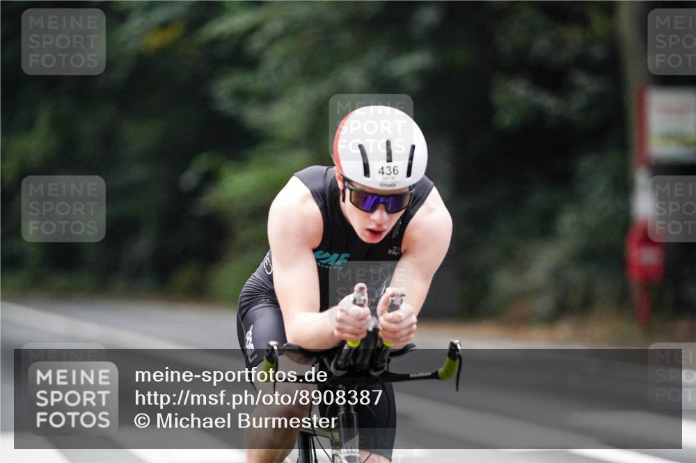 14.09.2025 - Stadtparktriathlon Michael Burmester http://msf.ph/oto/8908387 14.09.2025 09:29:44 Radfahren 436, 463 meine-sportfotos.de