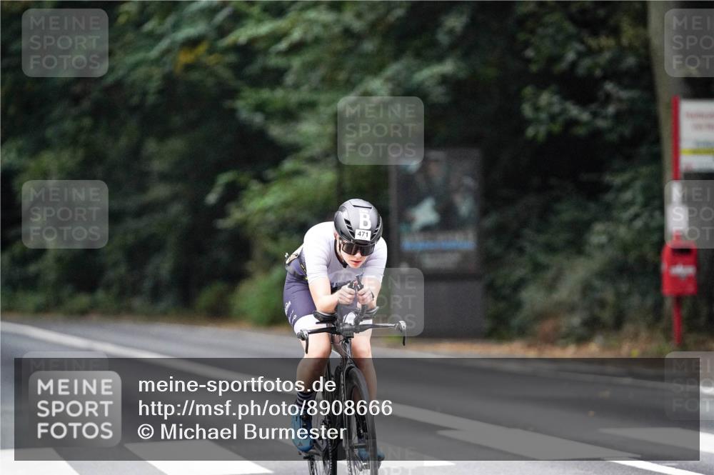14.09.2025 - Stadtparktriathlon Michael Burmester http://msf.ph/oto/8908666 14.09.2025 09:39:45 Radfahren 471 meine-sportfotos.de