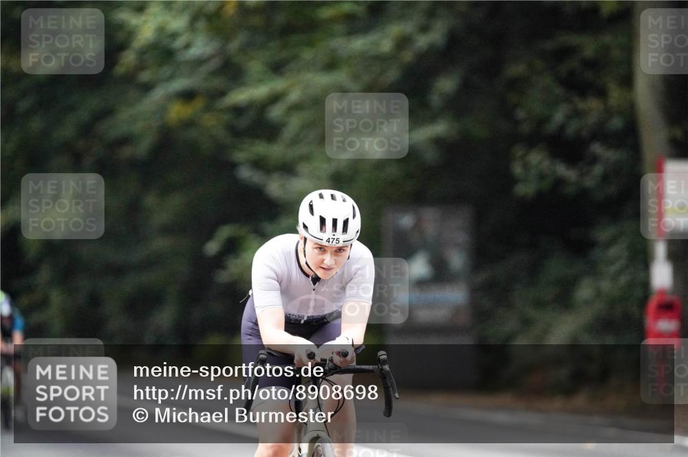 14.09.2025 - Stadtparktriathlon Michael Burmester http://msf.ph/oto/8908698 14.09.2025 09:40:24 Radfahren 443, 447, 473, 475, 481, 483, 486 meine-sportfotos.de
