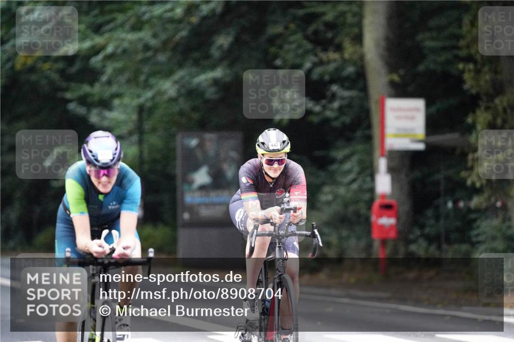 14.09.2025 - Stadtparktriathlon Michael Burmester http://msf.ph/oto/8908704 14.09.2025 09:40:27 Radfahren 443, 447, 473, 475, 483, 486, 495 meine-sportfotos.de