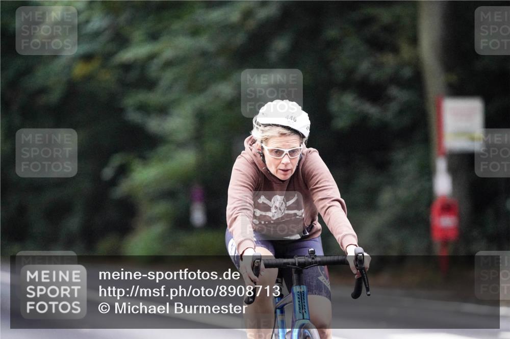14.09.2025 - Stadtparktriathlon Michael Burmester http://msf.ph/oto/8908713 14.09.2025 09:40:36 Radfahren 446, 483, 495 meine-sportfotos.de