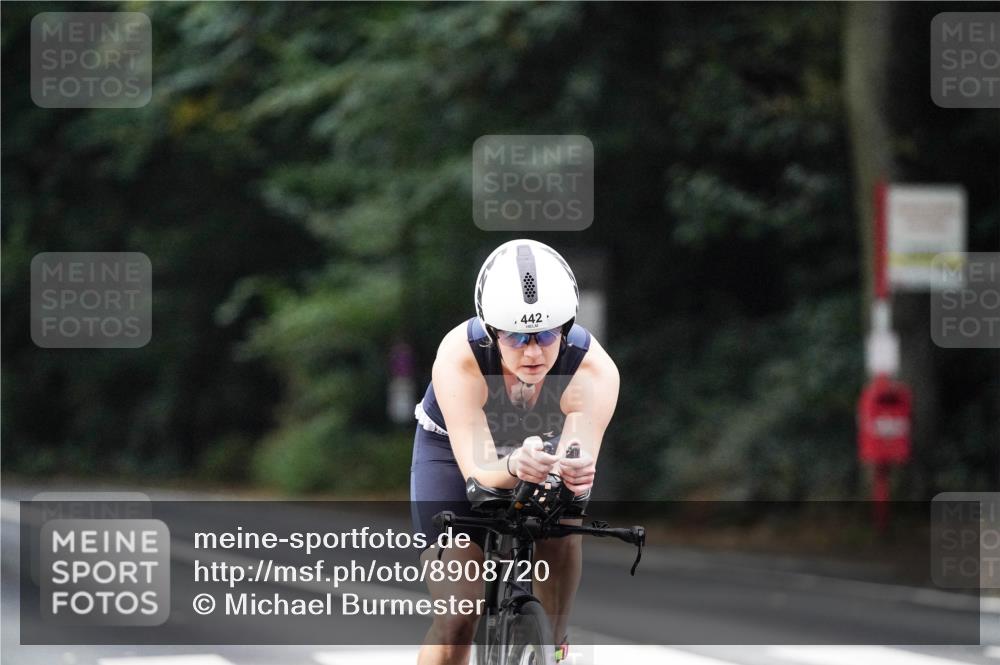 14.09.2025 - Stadtparktriathlon Michael Burmester http://msf.ph/oto/8908720 14.09.2025 09:40:56 Radfahren 420, 440, 442, 455, 503 meine-sportfotos.de