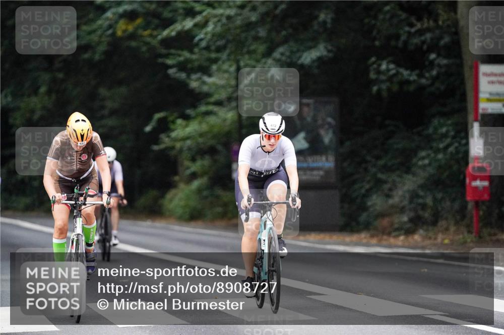 14.09.2025 - Stadtparktriathlon Michael Burmester http://msf.ph/oto/8908727 14.09.2025 09:41:06 Radfahren 420, 452, 469, 472, 503 meine-sportfotos.de