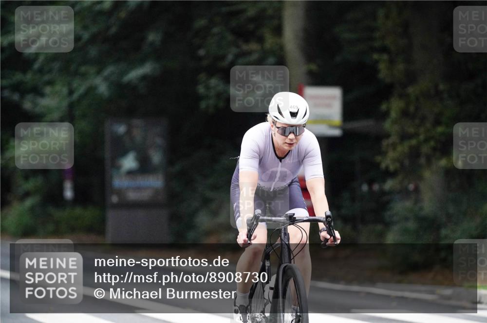 14.09.2025 - Stadtparktriathlon Michael Burmester http://msf.ph/oto/8908730 14.09.2025 09:41:09 Radfahren 439, 452, 459, 469, 472, 503 meine-sportfotos.de