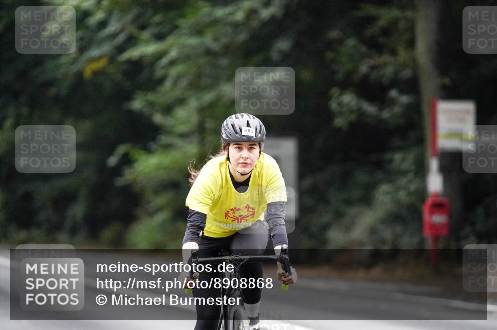 14.09.2025 - Stadtparktriathlon Michael Burmester http://msf.ph/oto/8908868 14.09.2025 09:48:23 Radfahren 472, 605 meine-sportfotos.de