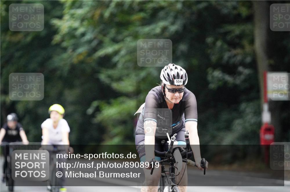14.09.2025 - Stadtparktriathlon Michael Burmester http://msf.ph/oto/8908919 14.09.2025 09:51:02 Radfahren 504, 528, 563, 580 meine-sportfotos.de