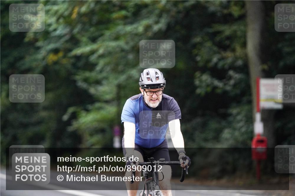 14.09.2025 - Stadtparktriathlon Michael Burmester http://msf.ph/oto/8909012 14.09.2025 09:53:58 Radfahren 511, 587 meine-sportfotos.de