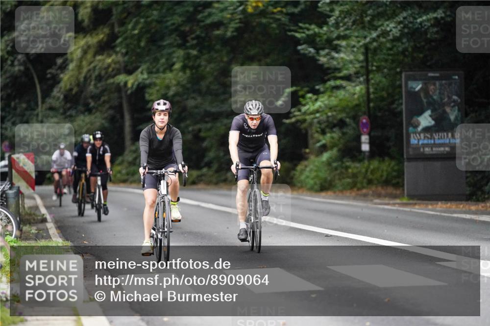 14.09.2025 - Stadtparktriathlon Michael Burmester http://msf.ph/oto/8909064 14.09.2025 09:55:12 Radfahren 509, 530, 532, 534, 536, 554, 571, 573, 578, 592, 602 meine-sportfotos.de