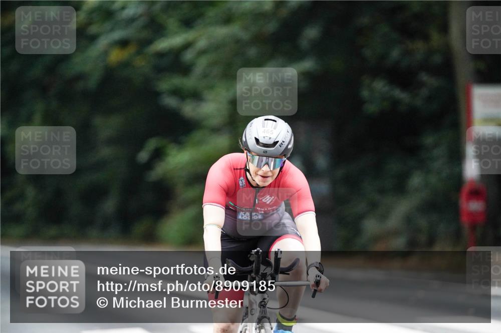 14.09.2025 - Stadtparktriathlon Michael Burmester http://msf.ph/oto/8909185 14.09.2025 09:59:10 Radfahren 465, 537, 570 meine-sportfotos.de