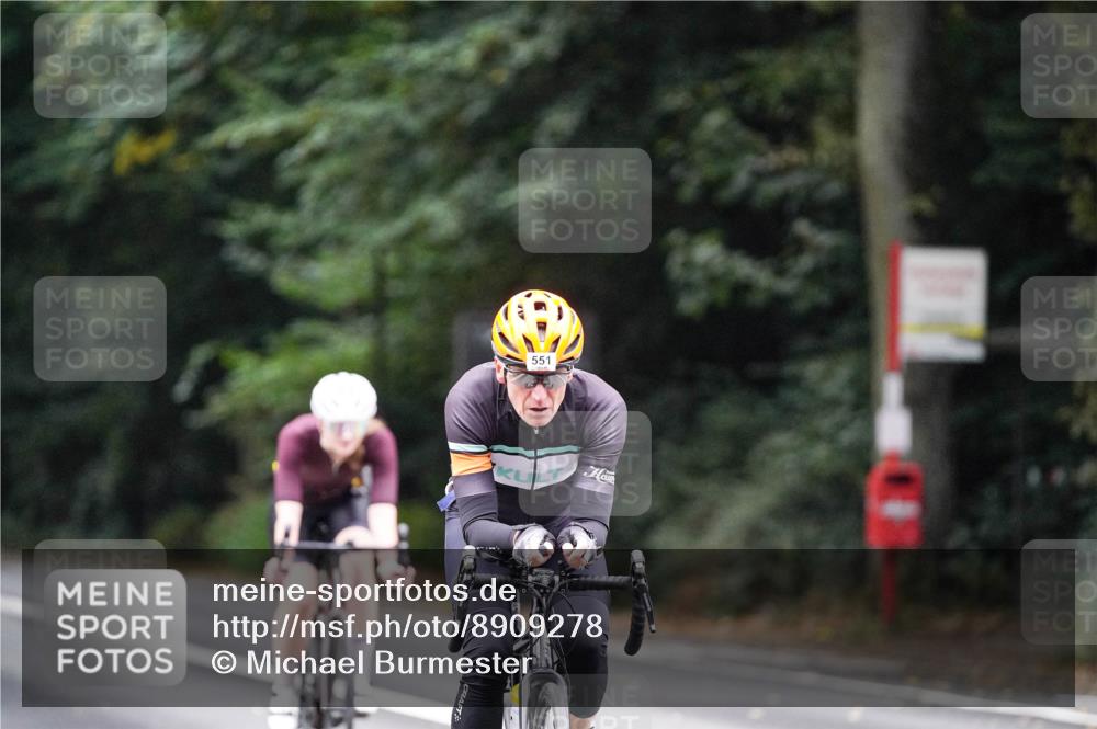 14.09.2025 - Stadtparktriathlon Michael Burmester http://msf.ph/oto/8909278 14.09.2025 10:02:13 Radfahren 525, 529, 551, 559 meine-sportfotos.de