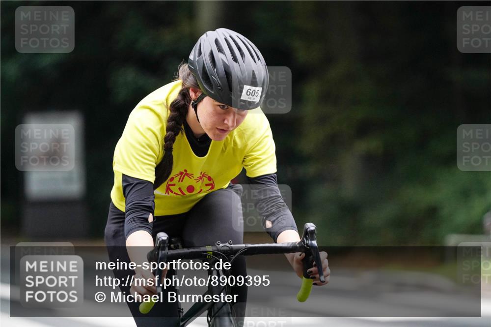 14.09.2025 - Stadtparktriathlon Michael Burmester http://msf.ph/oto/8909395 14.09.2025 10:06:05 Radfahren 519, 605 meine-sportfotos.de