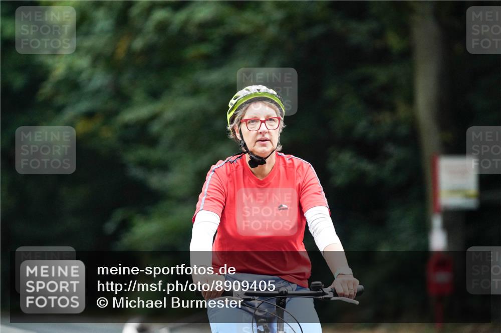 14.09.2025 - Stadtparktriathlon Michael Burmester http://msf.ph/oto/8909405 14.09.2025 10:06:21 Radfahren 590, 600, 601, 602 meine-sportfotos.de