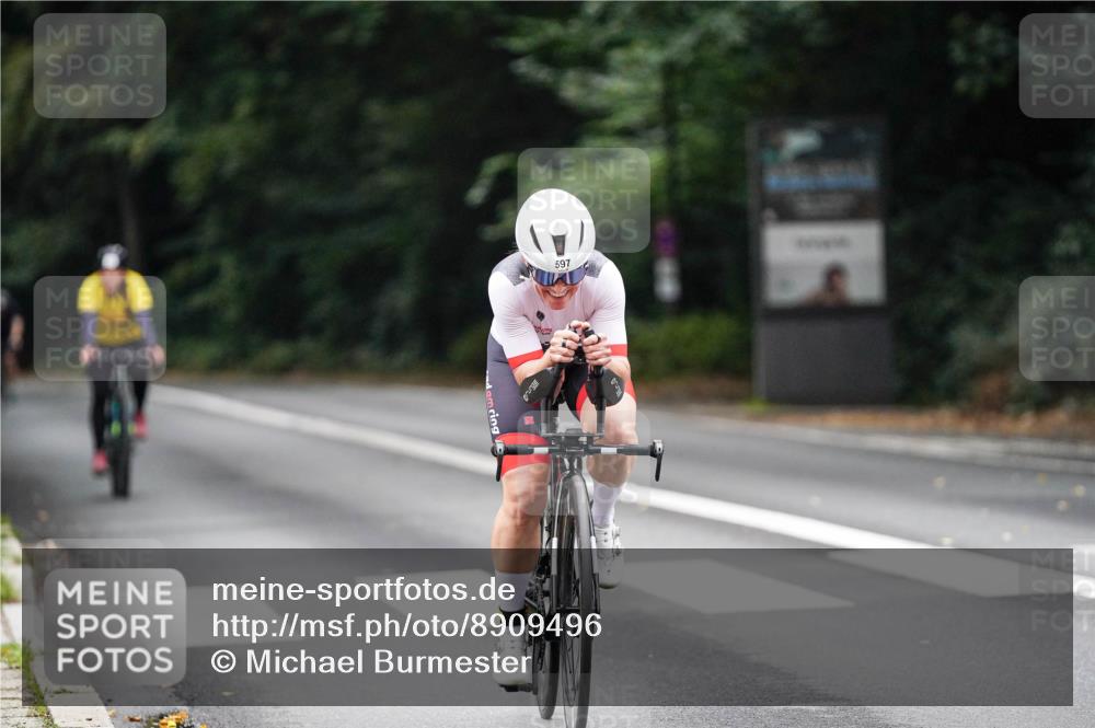 14.09.2025 - Stadtparktriathlon Michael Burmester http://msf.ph/oto/8909496 14.09.2025 10:09:21 Radfahren 518, 555, 573, 595, 597, 606 meine-sportfotos.de