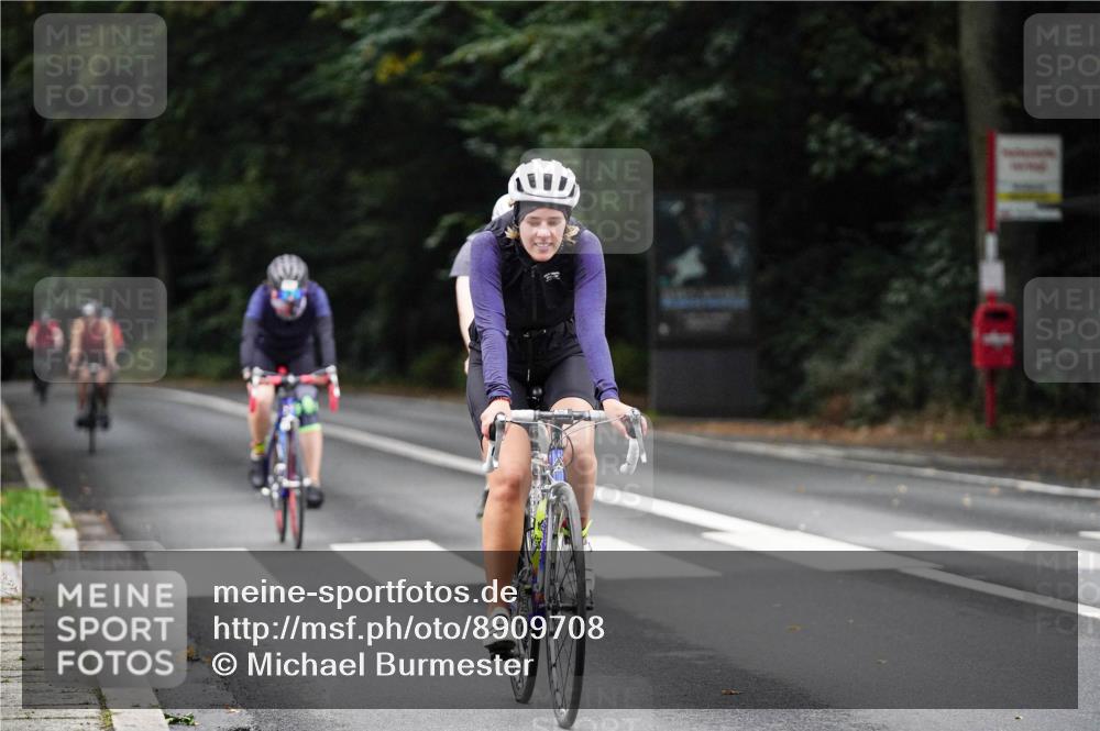 14.09.2025 - Stadtparktriathlon Michael Burmester http://msf.ph/oto/8909708 14.09.2025 10:16:06 Radfahren 537, 607, 618, 624, 681 meine-sportfotos.de